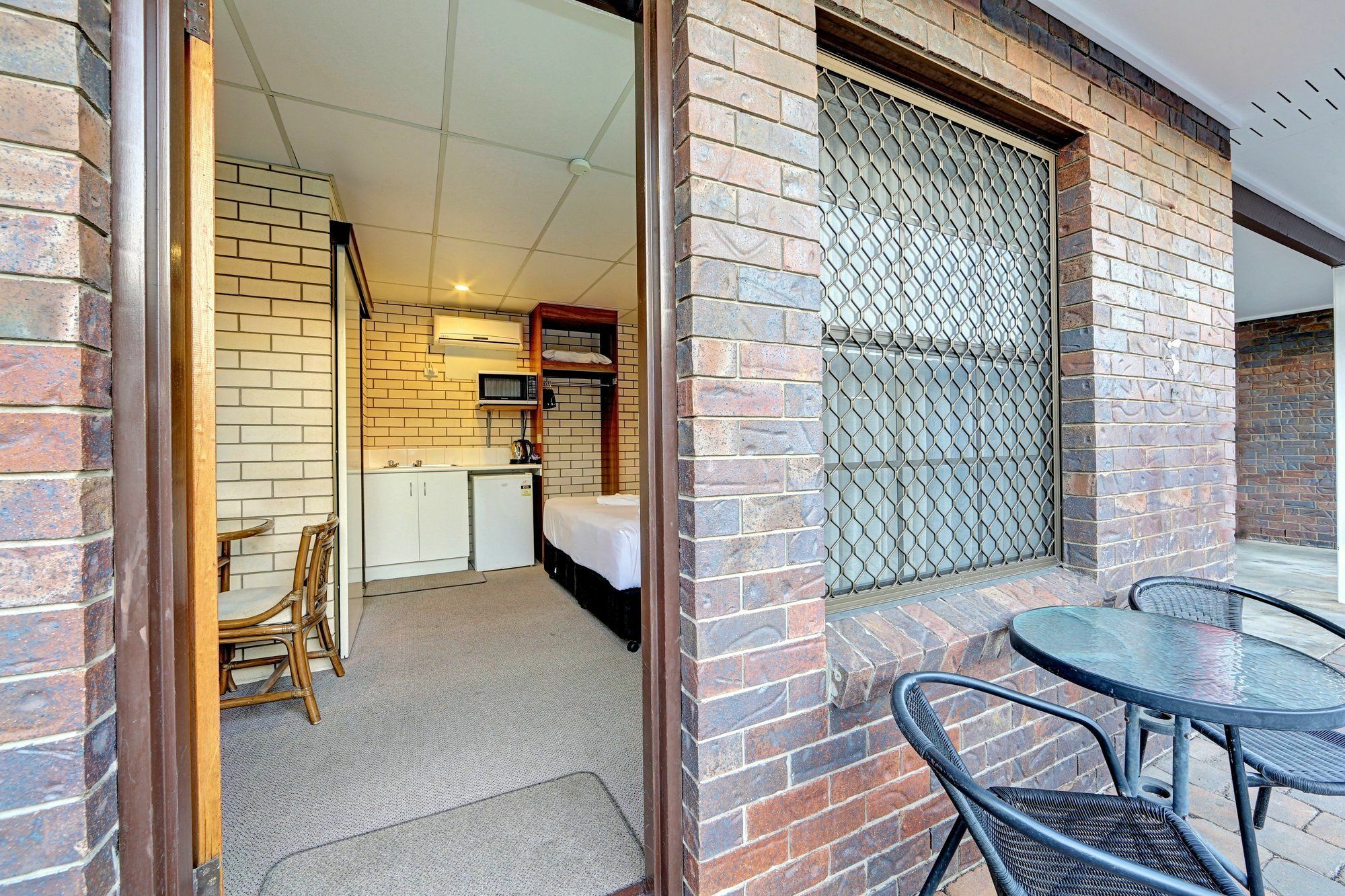 Chalet Motor Inn Bundaberg Exterior foto
